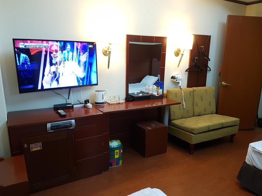 New Boolim Tourist Hotel Seoul Ruang foto