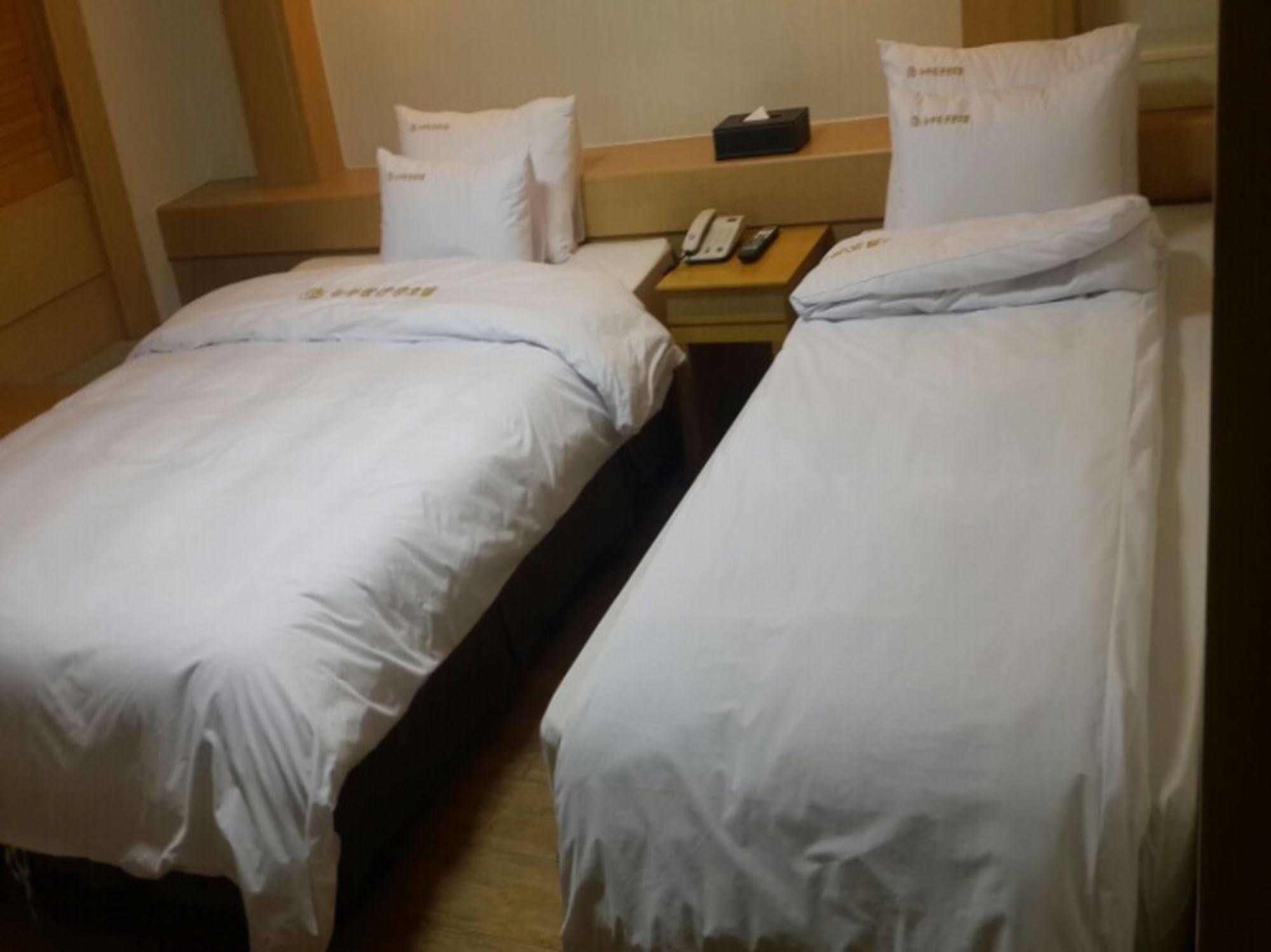 New Boolim Tourist Hotel Seoul Bagian luar foto